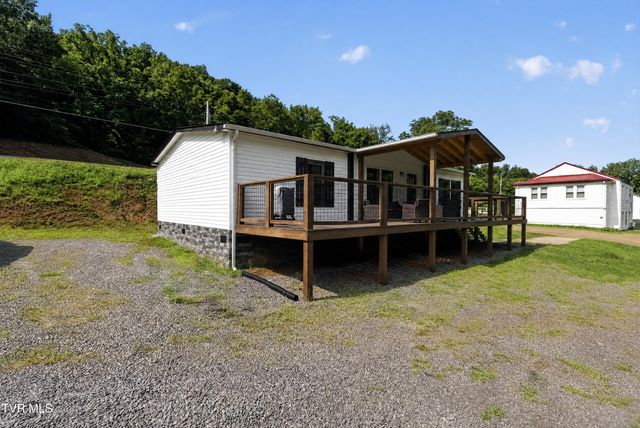 450 Burem Road, Rogersville, TN 37857