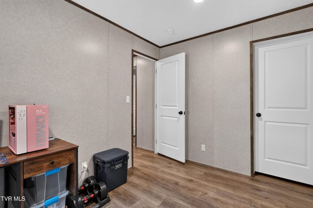 450 Burem Road, Rogersville, TN 37857