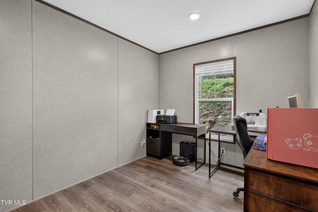 450 Burem Road, Rogersville, TN 37857