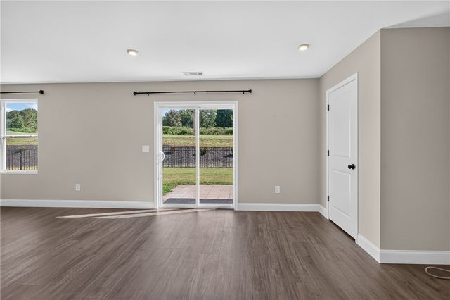 2007 Aberdeen Lane, Walhalla, SC 29691
