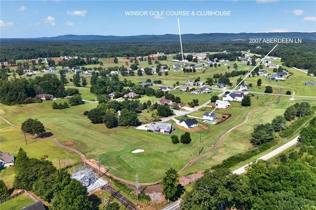 2007 Aberdeen Lane, Walhalla, SC 29691