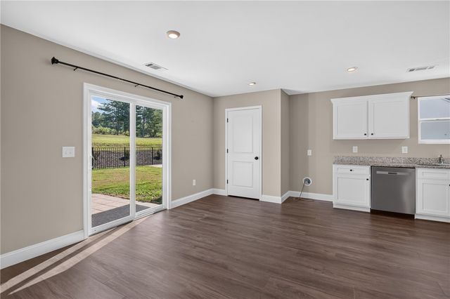 2007 Aberdeen Lane, Walhalla, SC 29691