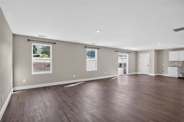 2007 Aberdeen Lane, Walhalla, SC 29691
