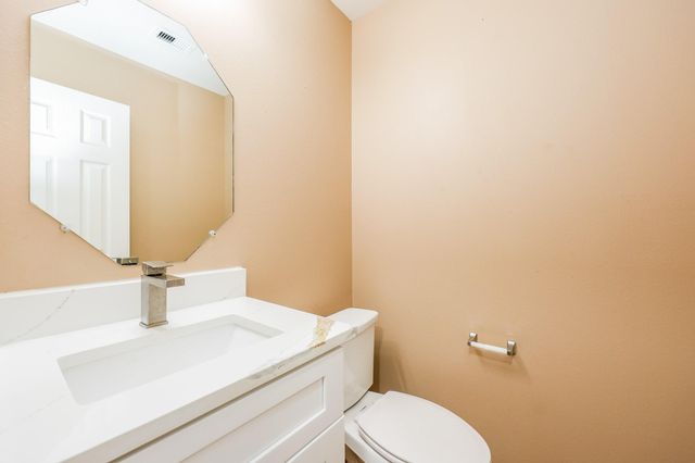 6207 El Granate Drive, Houston, TX 77048