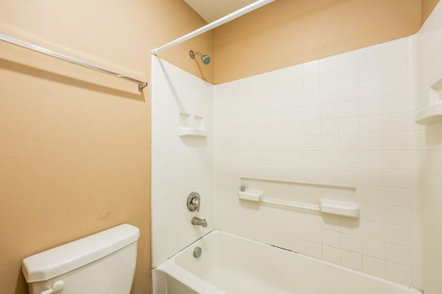 6207 El Granate Drive, Houston, TX 77048