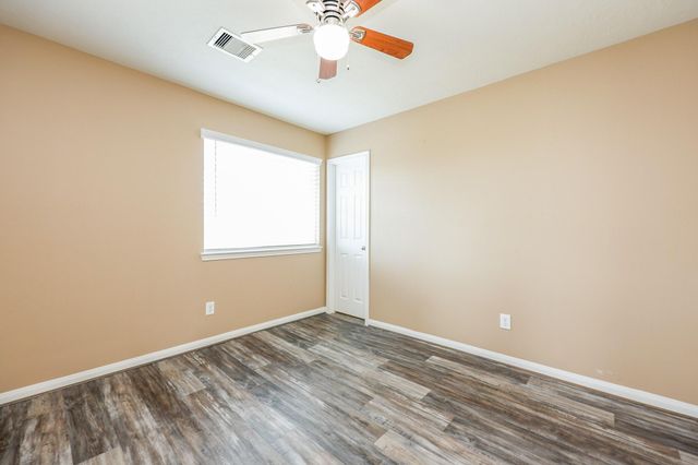 6207 El Granate Drive, Houston, TX 77048