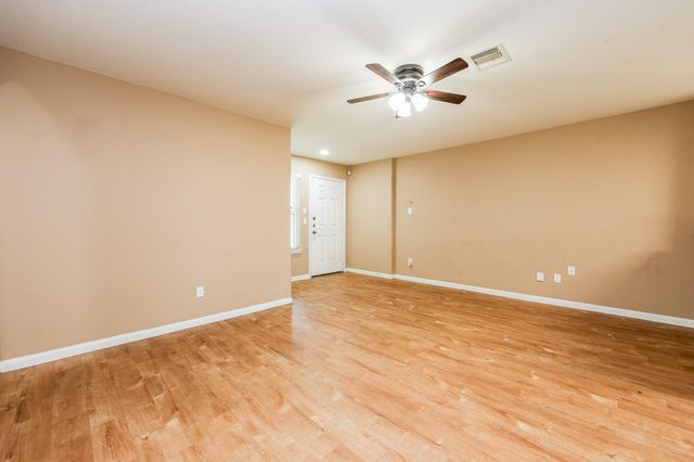 6207 El Granate Drive, Houston, TX 77048