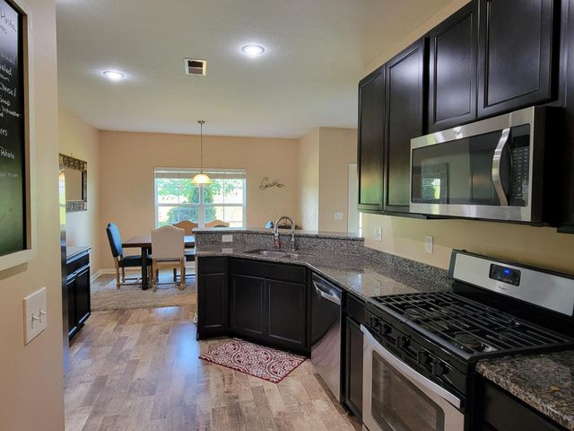 3555 Evelynton Avenue, Lewis Center, OH 43035