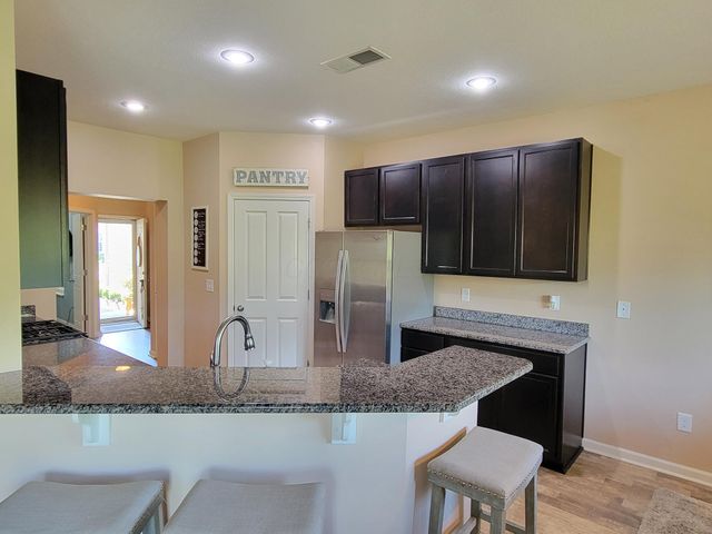 3555 Evelynton Avenue, Lewis Center, OH 43035