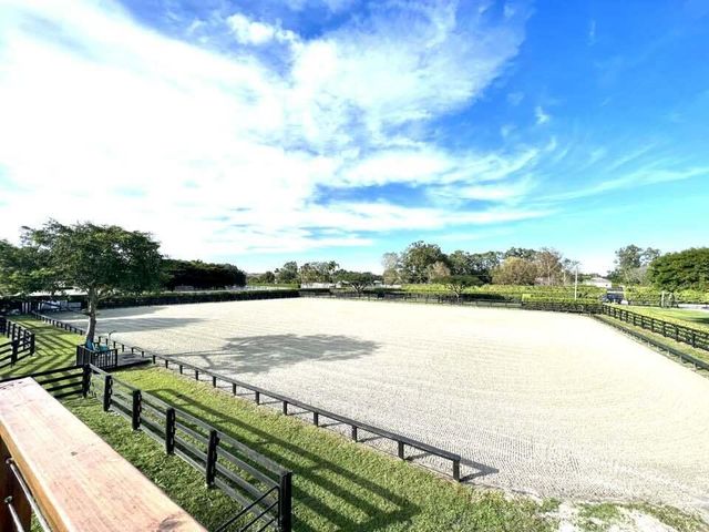 2705 Appaloosa Trail, Wellington, FL 33414