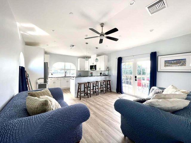 2705 Appaloosa Trail, Wellington, FL 33414