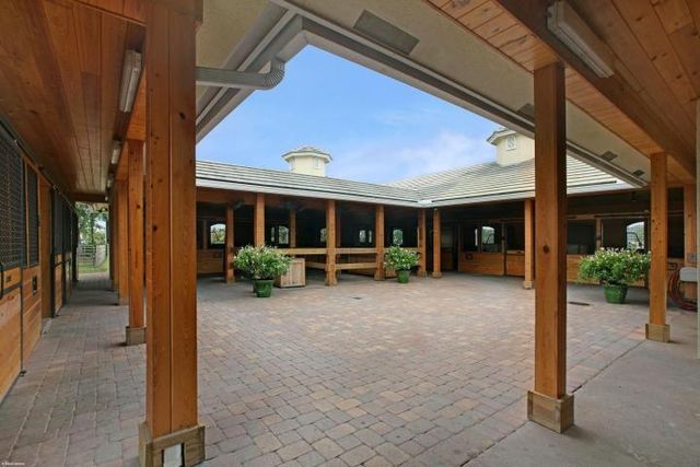 2705 Appaloosa Trail, Wellington, FL 33414
