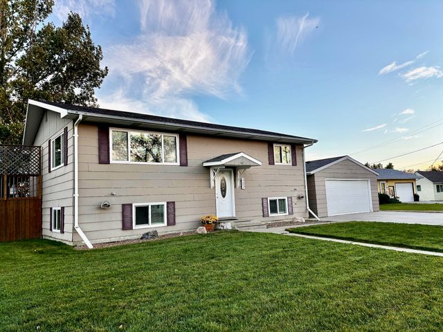 307 6th Avenue, Scobey, MT 59263 property photo