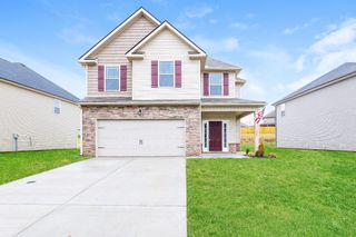 1205 Black Oak Cir, Clarksville, TN 37042