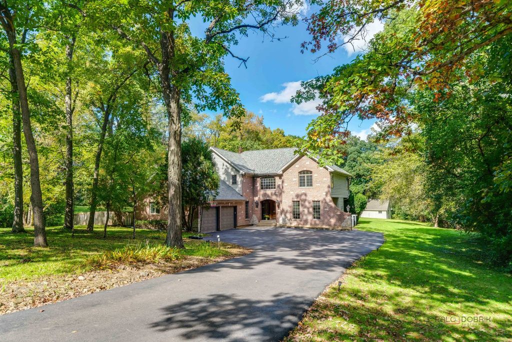 26792 W LAKEVIEW Drive S, Lake Barrington, IL 60084 — exterior