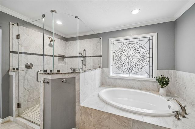 3802 Wildwood Ridge Drive, Kingwood, TX 77339