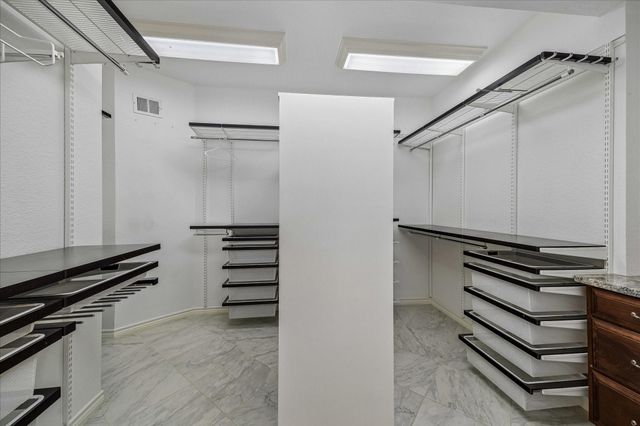 3802 Wildwood Ridge Drive, Kingwood, TX 77339