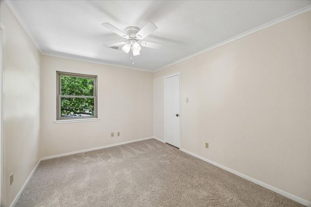 3802 Wildwood Ridge Drive, Kingwood, TX 77339