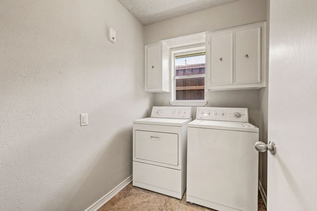 9731 Amberley Drive, Dallas, TX 75243