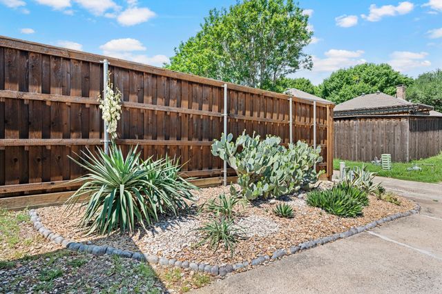 9731 Amberley Drive, Dallas, TX 75243