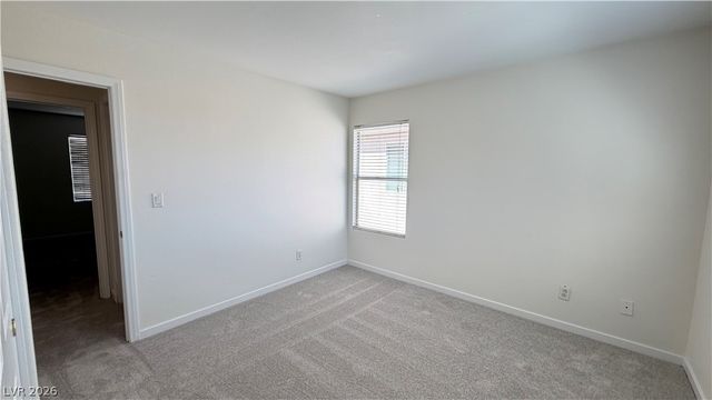 5557 STERLING VALLEY Court, Las Vegas, NV 89148