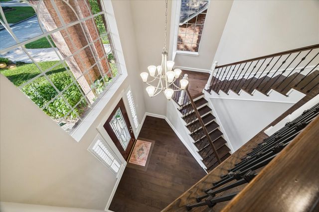 5926 Juniper Bluff Court, Kingwood, TX 77345