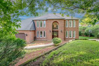 2004 MUSTANG Drive, Naperville, IL 60565
