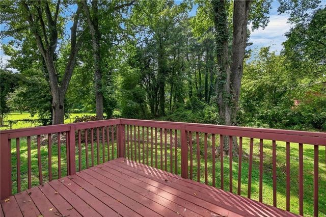 4373 Sun Valley Boulevard, East Point, GA 30344