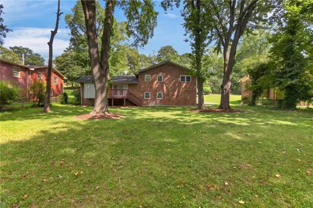 4373 Sun Valley Boulevard, East Point, GA 30344
