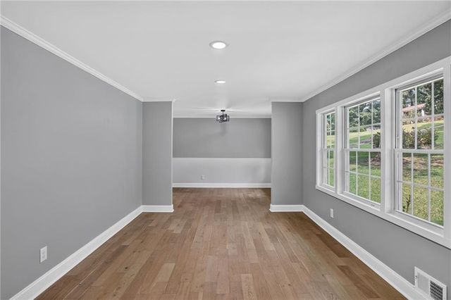 4373 Sun Valley Boulevard, East Point, GA 30344