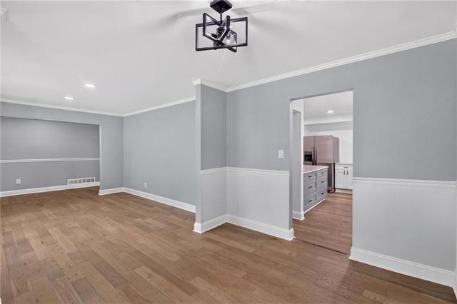 4373 Sun Valley Boulevard, East Point, GA 30344