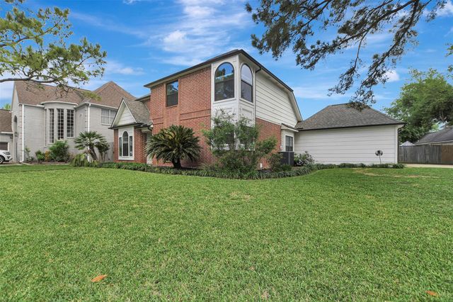 14622 Sandalfoot Street, Houston, TX 77095