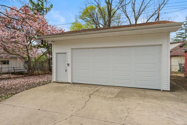 2012 Newton Avenue, Park Ridge, IL 60068