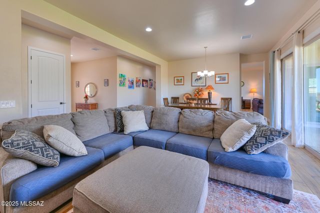 6321 E Red Oak Circle, Hereford, AZ 85615