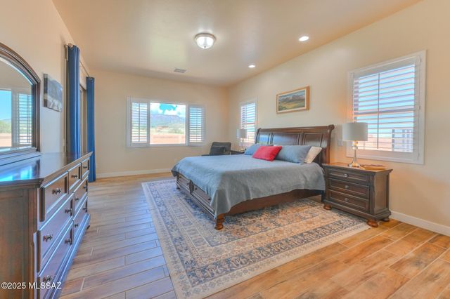 6321 E Red Oak Circle, Hereford, AZ 85615