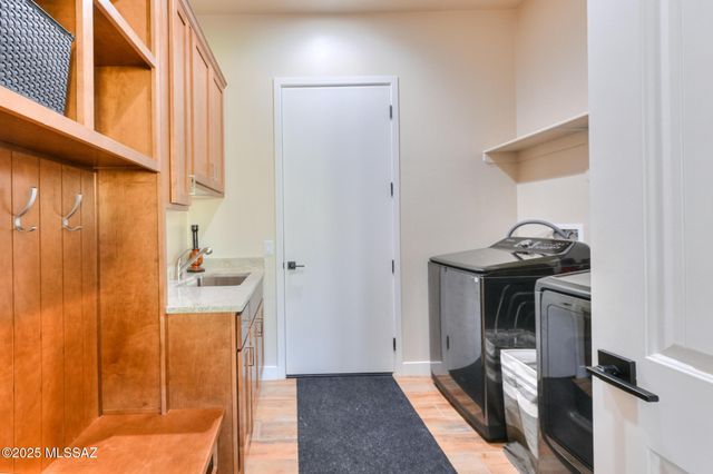 6321 E Red Oak Circle, Hereford, AZ 85615