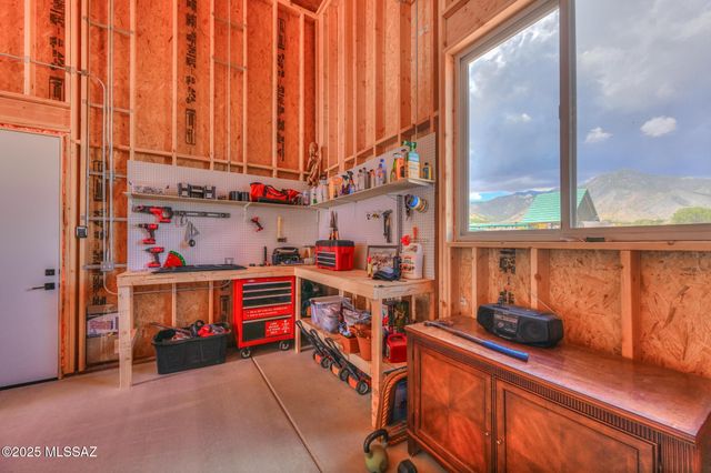 6321 E Red Oak Circle, Hereford, AZ 85615