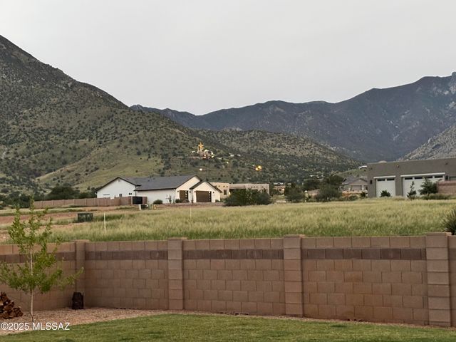6321 E Red Oak Circle, Hereford, AZ 85615