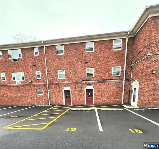 640 Franklin 2F, Nutley, NJ 07110