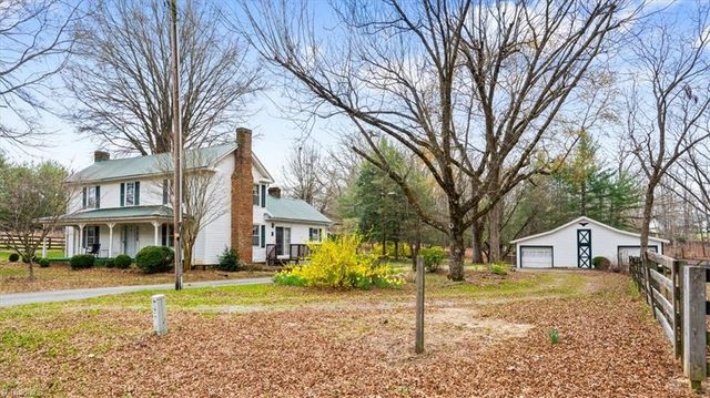 8417 Linville Road, Oak Ridge, NC 27310