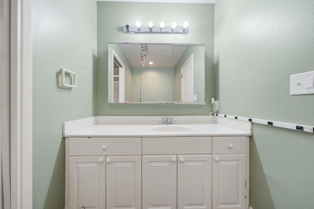 11022 Deschutes Road, Palo Cedro, CA 96073