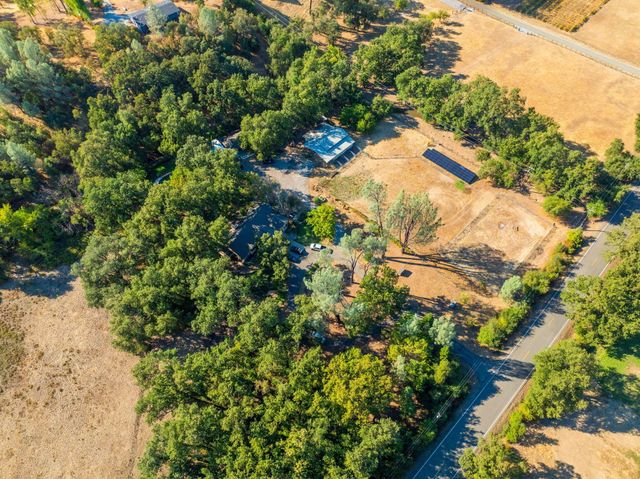 11022 Deschutes Road, Palo Cedro, CA 96073