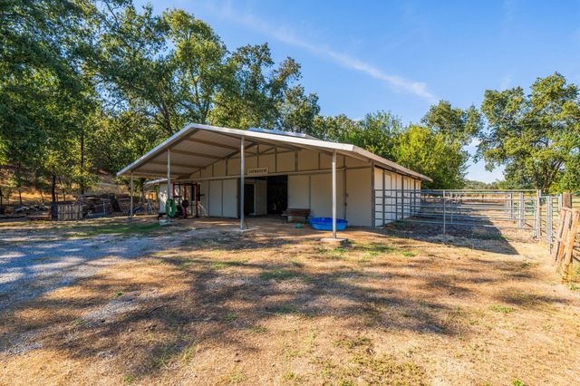 11022 Deschutes Road, Palo Cedro, CA 96073