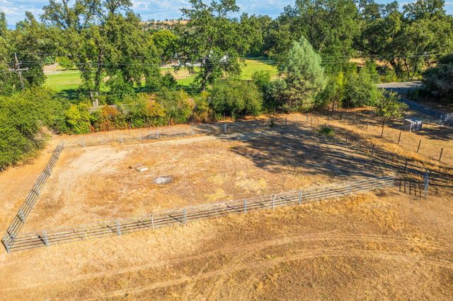11022 Deschutes Road, Palo Cedro, CA 96073
