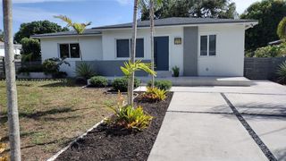 300 S Biscayne River Dr, Miami, FL 33169