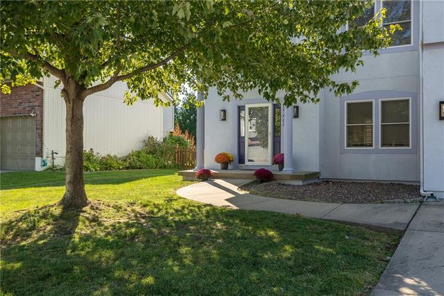 25609 E 31st Terrace, Blue Springs, MO 64015