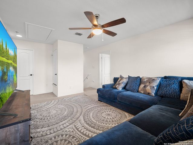 8335 Pioneer, San Antonio, TX 78253