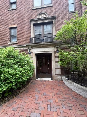 380 Ridge Avenue 13G, Evanston, IL 60202