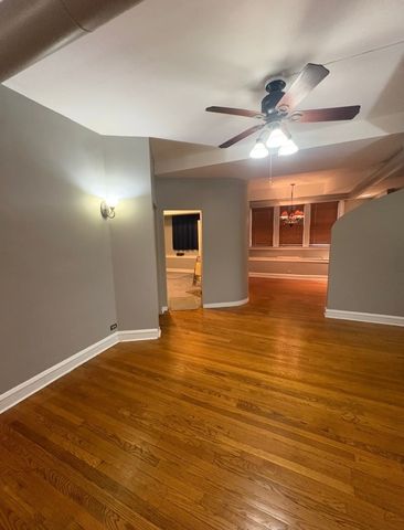 380 Ridge Avenue 13G, Evanston, IL 60202