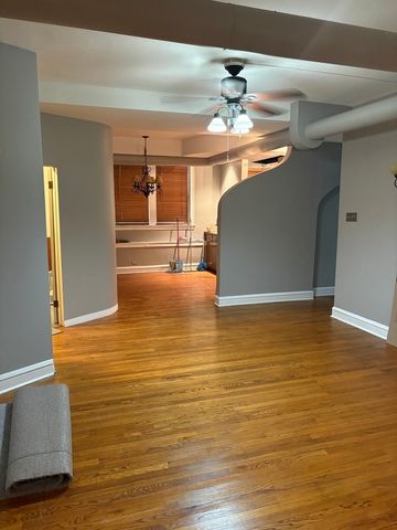380 Ridge Avenue 13G, Evanston, IL 60202